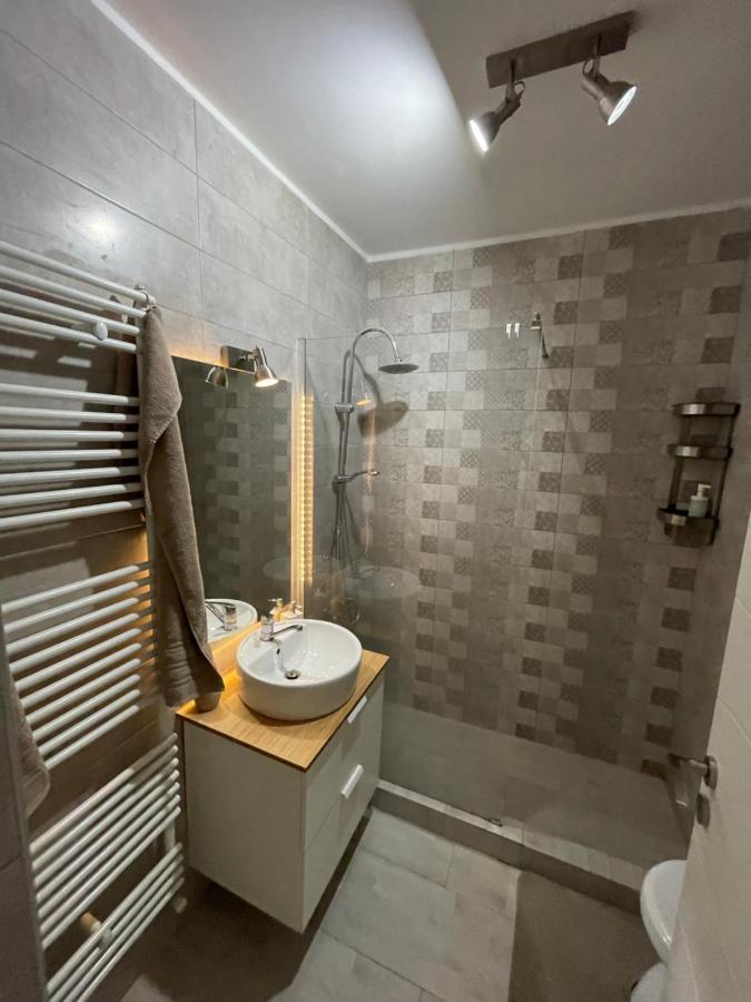 Pearl Luxury Apartment Near Presidential Palace 布加勒斯特 外观 照片